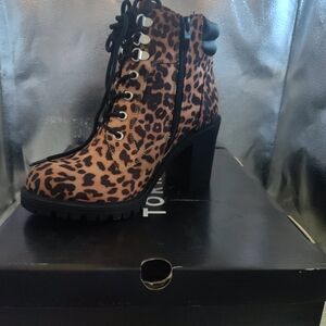Lace-Up Hiker Boot - Leopard Faux Suede (WW)